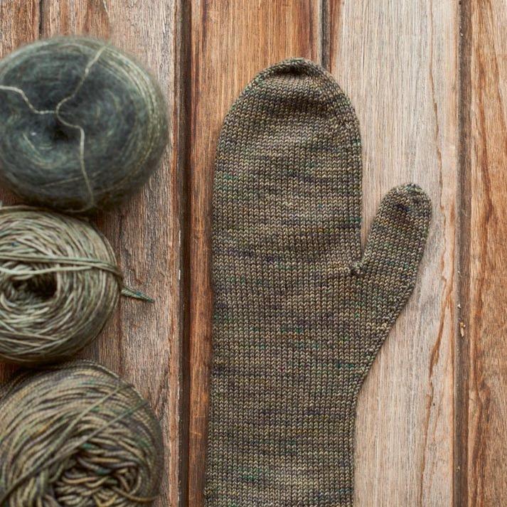 Knits about Winter Book Woollen Wytch