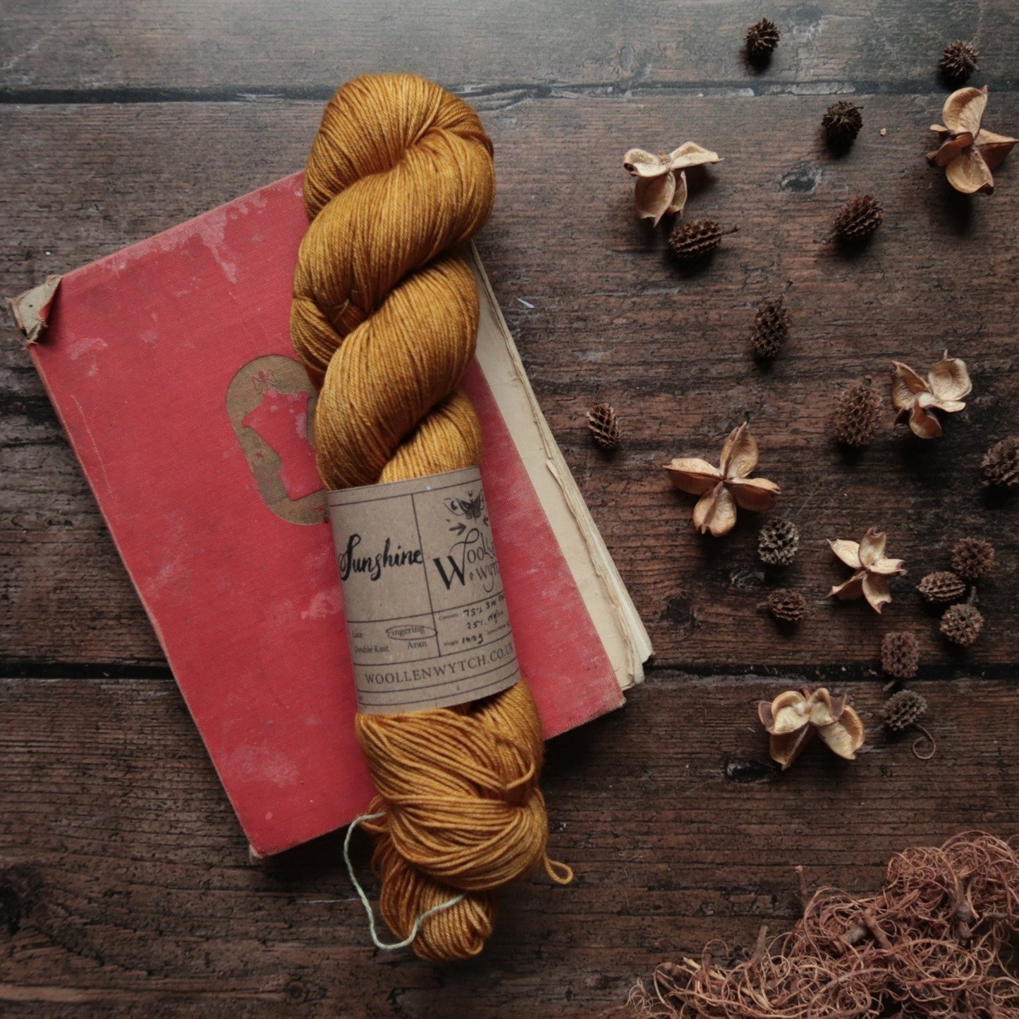 Sunshine - Sock/ 4ply Yarn Yarn Woollen Wytch