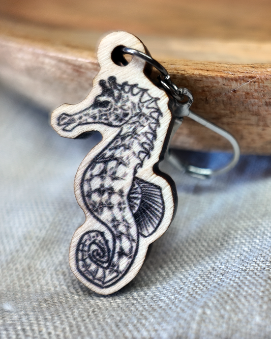 Seahorse - Stitch Marker: Sub Club 2025
