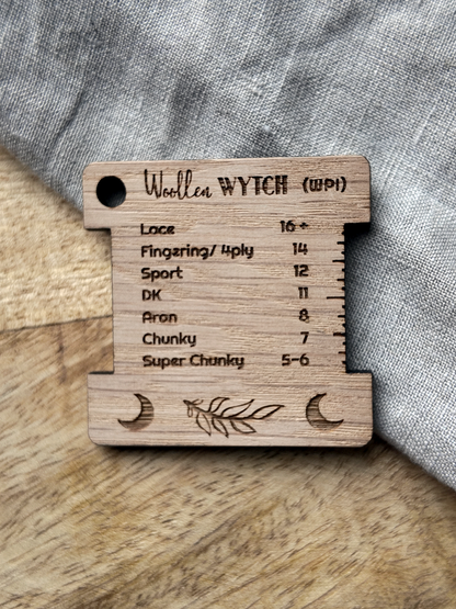 Oak Mini Knitting Tool Set